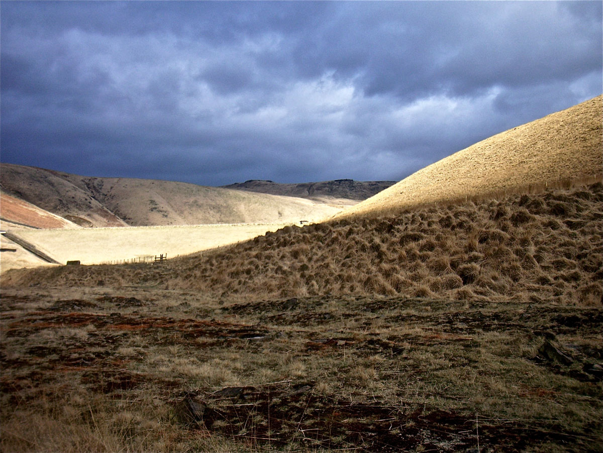 Hiking round dovestones (3)