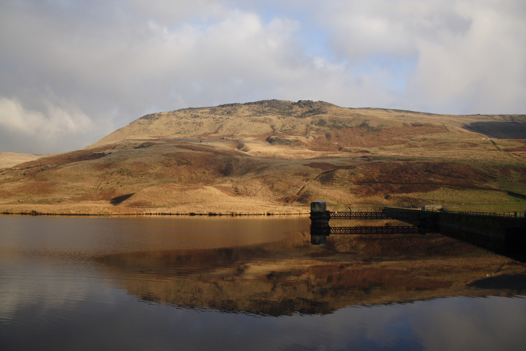 dovestones047